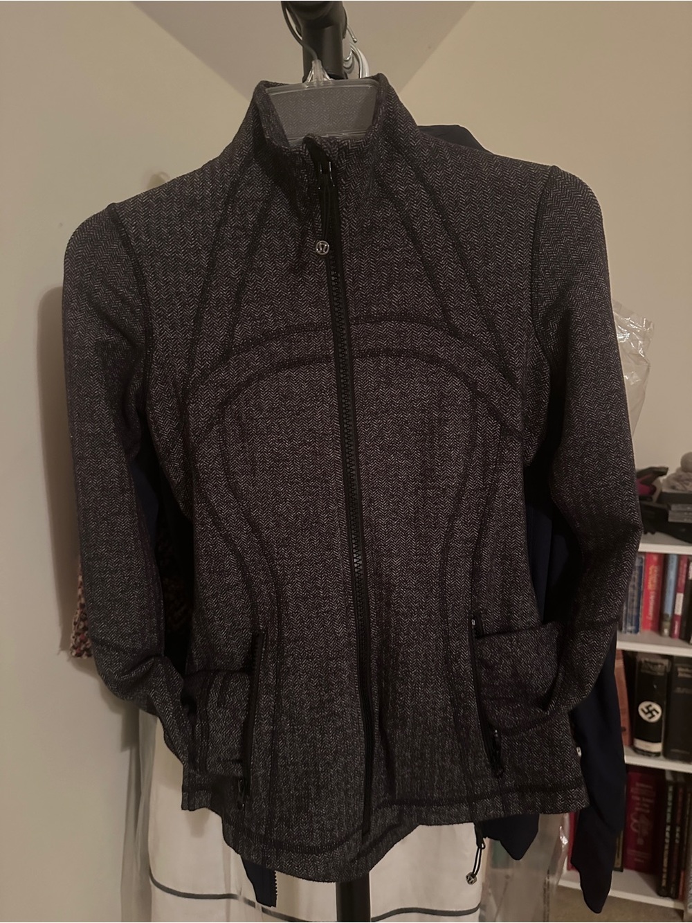 Lululemon Define Jacket
Heathered Herringbone Heathered Black Black